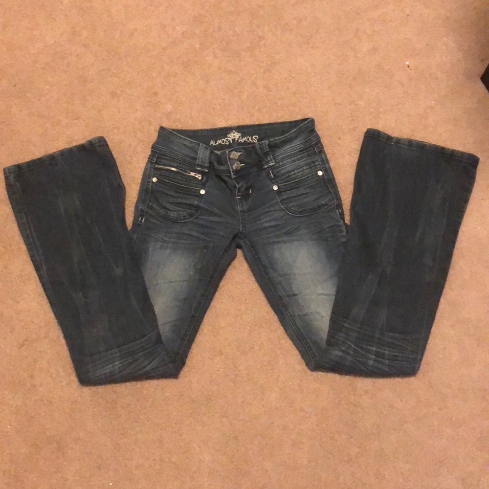 ❤️Almost famous jeans❤️